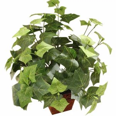 Plante artificiale verzi în oală